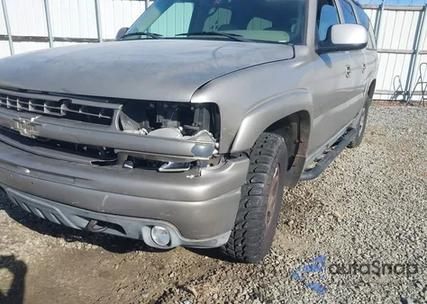 2003 Chevrolet Suburban 1500 Z71 z USA, uszkodzony, nr VIN 3GNFK16Z53G263334